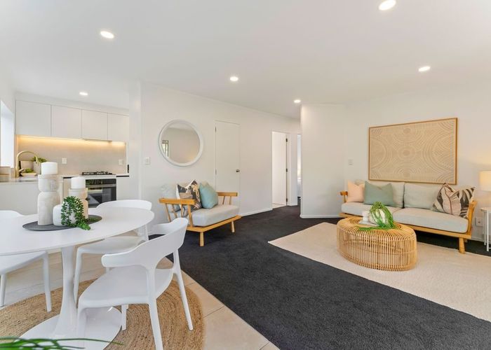  at 13A Becroft Drive, Forrest Hill, North Shore City, Auckland