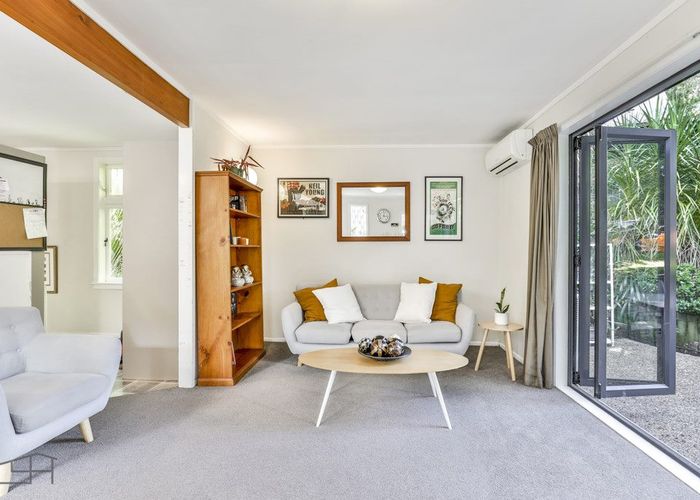  at 22 Hollywood Avenue, Titirangi, Auckland