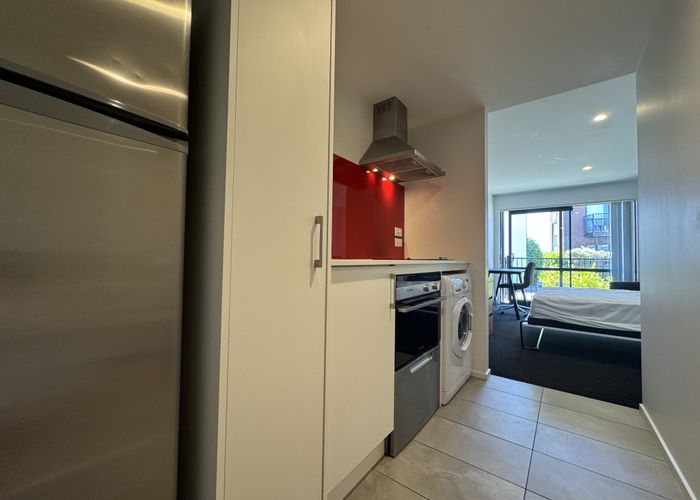  at 8b/17 Bunyan Street, Waltham, Christchurch City, Canterbury
