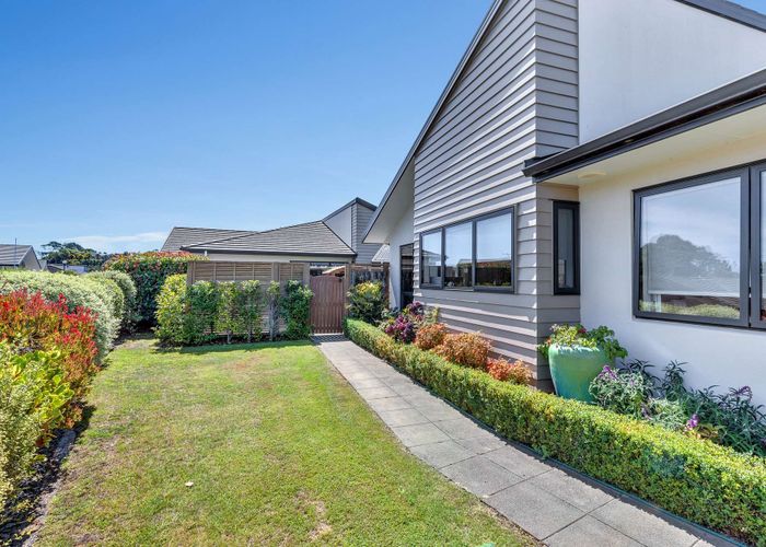  at 2/36 Caversham Road, Springvale, Whanganui, Manawatu / Whanganui