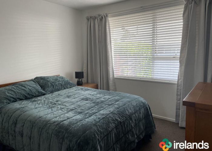  at 1/176 Grimseys Road , Redwood, Christchurch City, Canterbury