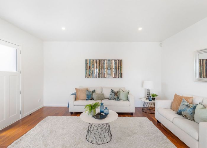  at 2/117 Great South Road, Manurewa, Manukau City, Auckland