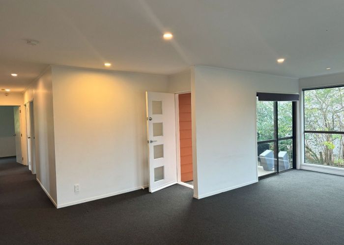 at 13 Lendenfeld Drive, Papatoetoe, Manukau City, Auckland