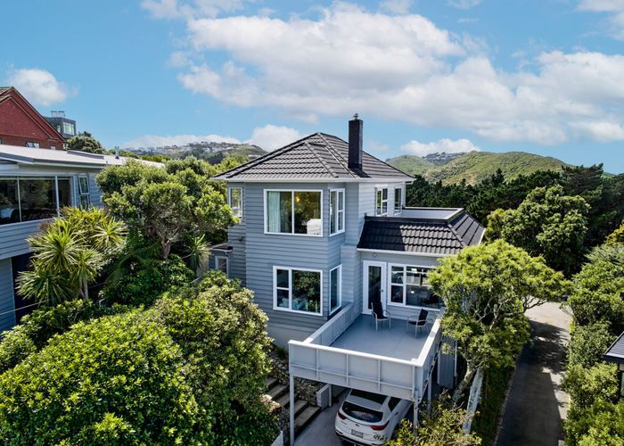  at 102 Homebush Road, Khandallah, Wellington