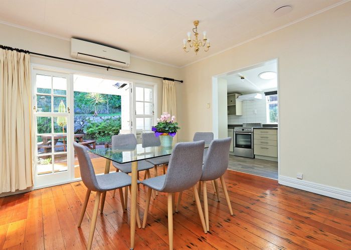  at 10 Coote Road, Bluff Hill, Napier