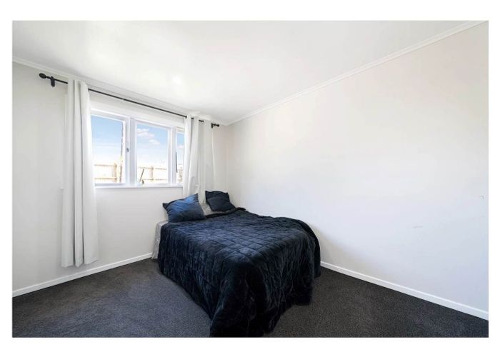  at 261 Sturges Road, Henderson, Waitakere City, Auckland