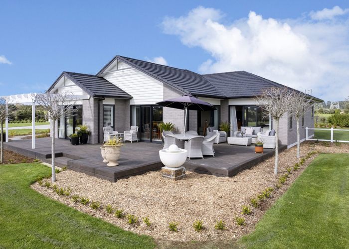  at 342 Manutahi Road, Lepperton, New Plymouth