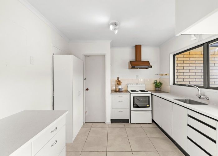  at 31 Akaroa Avenue, Awapuni, Palmerston North, Manawatu / Whanganui