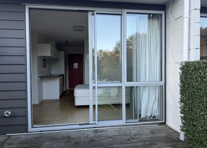  at 14/4 Lake Avenue, Frankton, Queenstown-Lakes, Otago