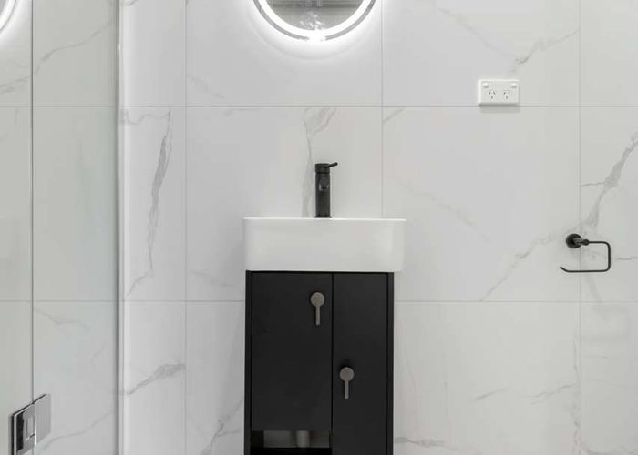  at 8/1 Waters Place, New Lynn, Waitakere City, Auckland