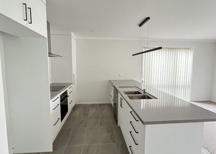  at 11 Hillock Rise, Ramarama, Drury