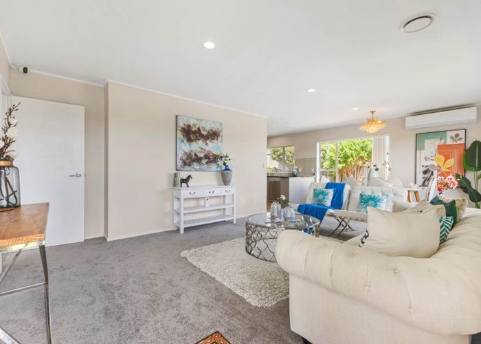  at 2/25 Kopara Place, Manurewa, Manukau City, Auckland