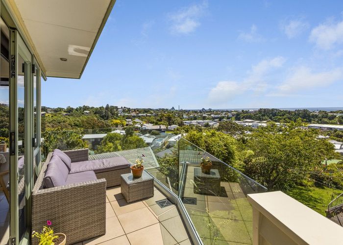  at 3A Hillcrest Street, Glen Avon, New Plymouth, Taranaki