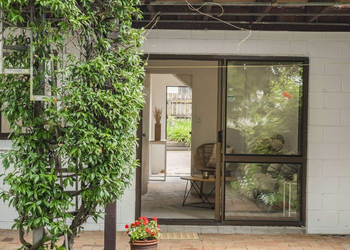  at 3/2B Jarman Road, Mount Wellington, Auckland City, Auckland