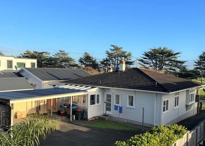  at 22 Walker Road, Point Chevalier, Auckland City, Auckland