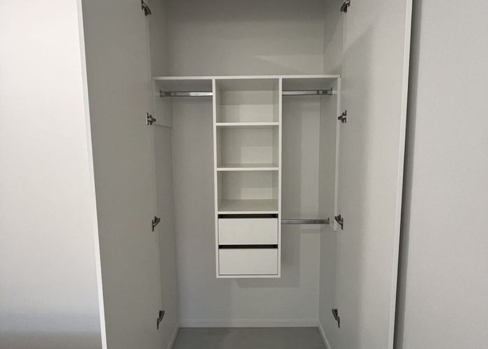  at 15A aronia way, Goodwood Heights, Manukau City, Auckland