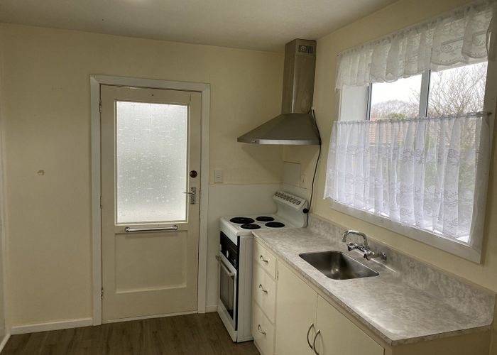  at 2/510 Linwood Avenue, Woolston, Christchurch City, Canterbury