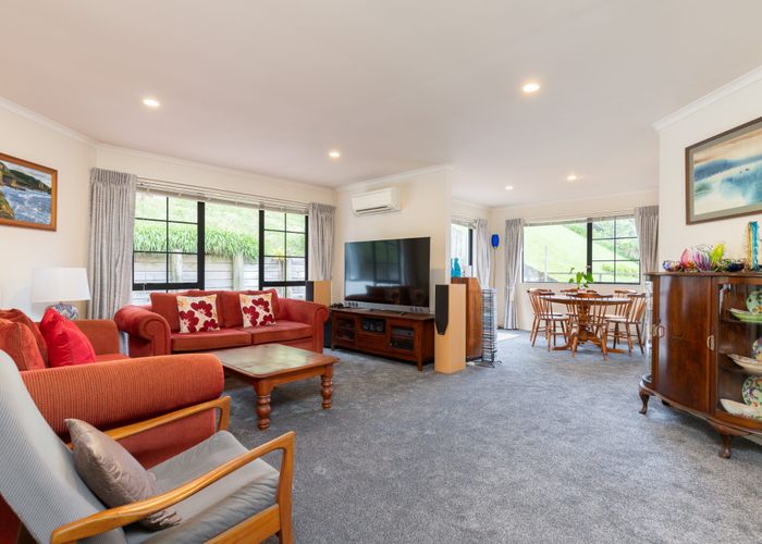  at 17 Corsham Grove, Churton Park, Wellington