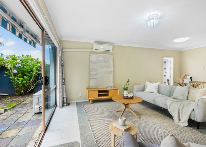  at 1/56 Elliot Street, Howick, Auckland