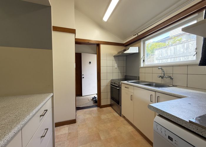  at 2/12 Entrican Avenue, Remuera, Auckland City, Auckland