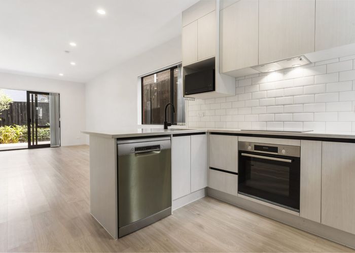  at 18 Toanga Place, Mount Wellington, Auckland