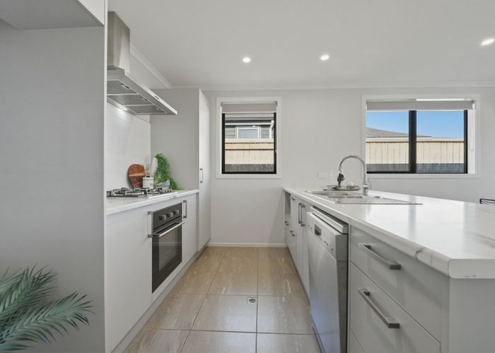  at 41 Waruhia Crescent, Rototuna, Hamilton, Waikato