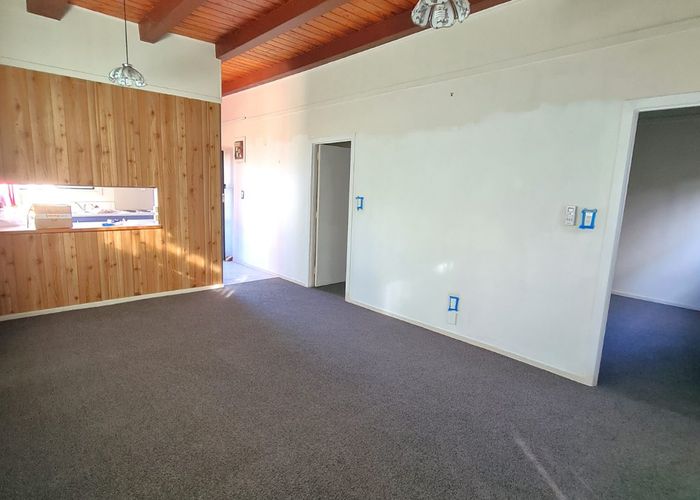  at 713A East Coast Road, Browns Bay, North Shore City, Auckland