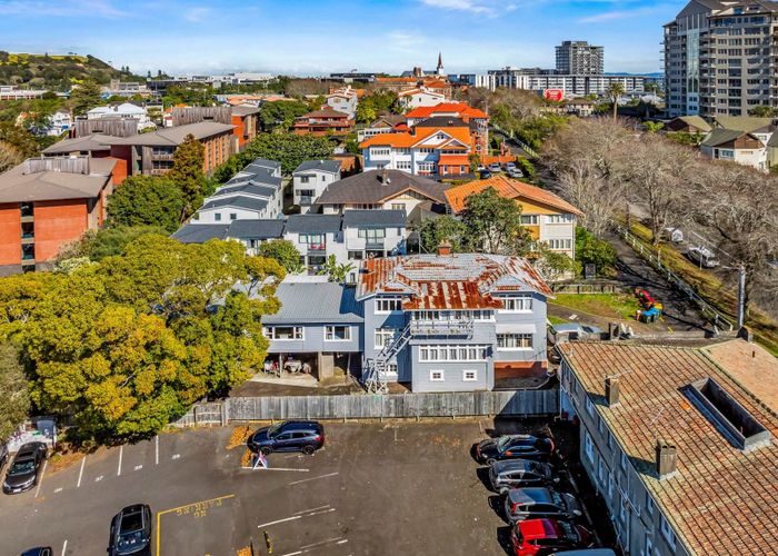  at 118 Grafton Road, Grafton, Auckland City, Auckland
