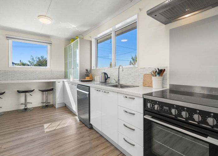  at 73 Baynes Street, Burwood, Christchurch City, Canterbury