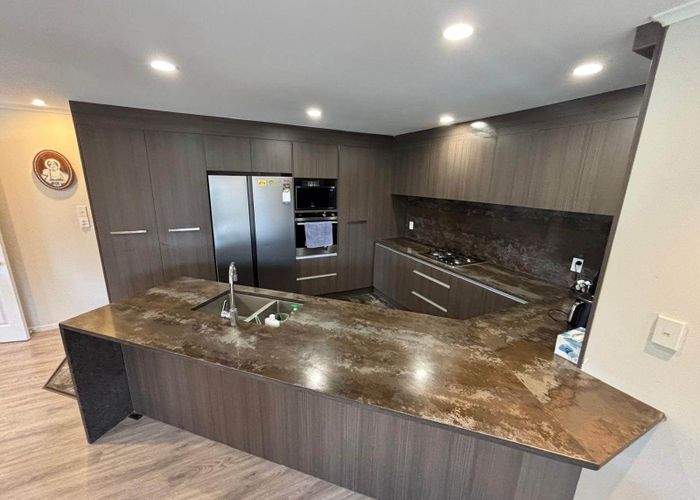  at 25 Moss Crescent, Takanini, Papakura, Auckland