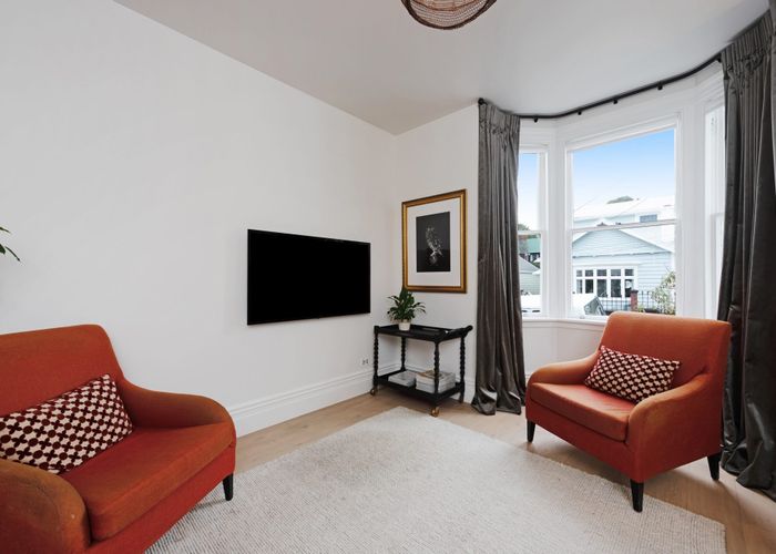  at 72 Elizabeth Street, Mount Victoria, Wellington