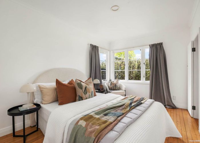  at 22 Strid Road, Te Atatu South, Waitakere City, Auckland