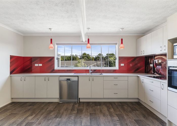  at 65 Aviemore Drive, Highland Park, Auckland
