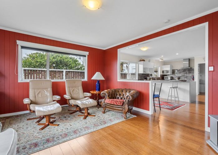  at 9 Carlton Crescent, Kamo, Whangarei, Northland