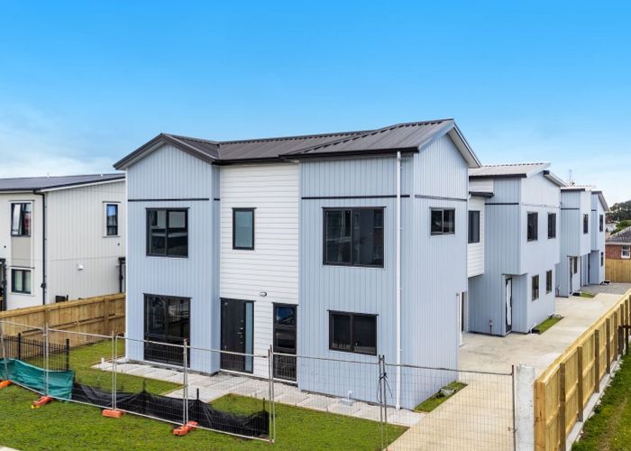  at 11 Healy Road, Manurewa, Manukau City, Auckland
