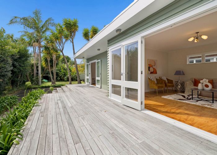  at 33 Eldon Road, Mount Eden, Auckland City, Auckland