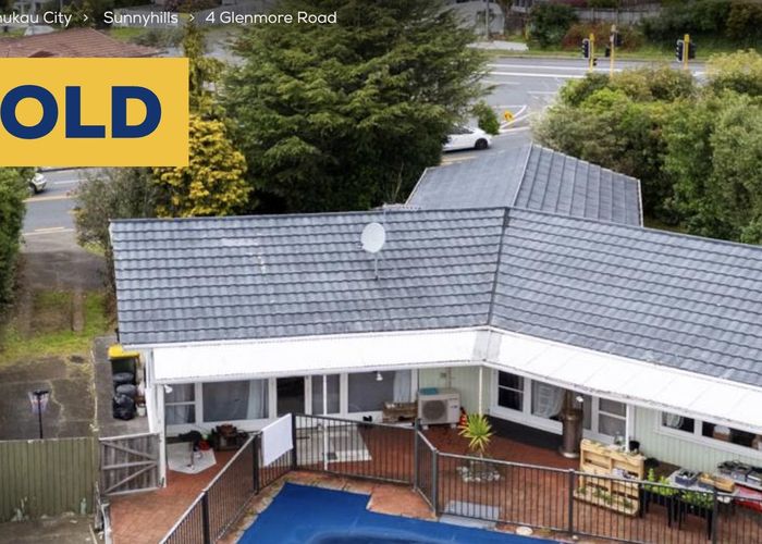  at 4 Glenmore Road, Sunnyhills, Auckland