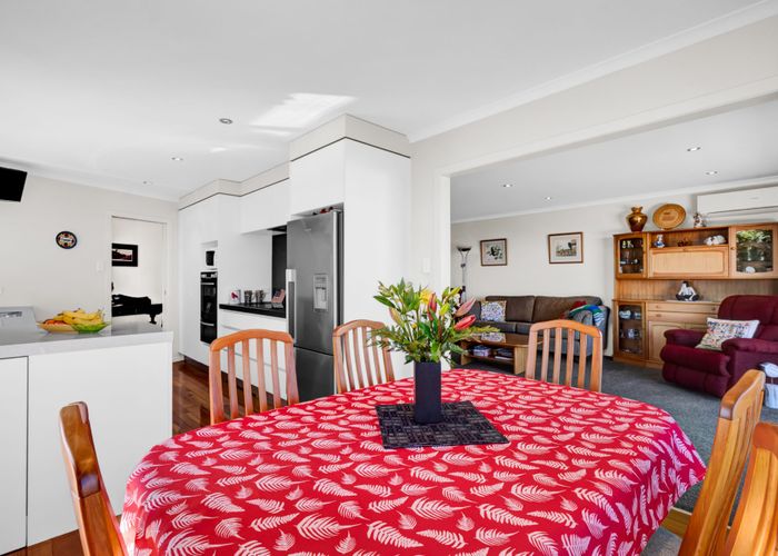  at 78 Queens Road, Glen Avon, New Plymouth, Taranaki
