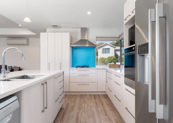  at 8 Strone Close, Broomfield, Christchurch