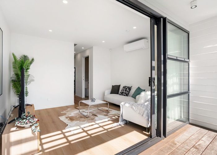  at 7/1 Waiohua Road, Greenlane, Auckland City, Auckland