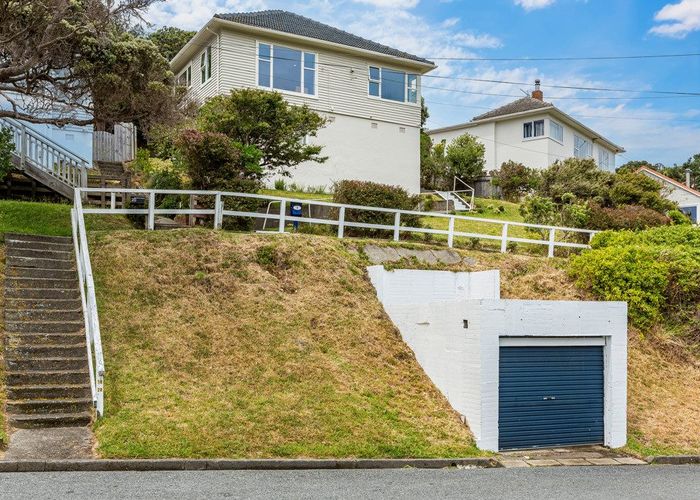  at 18 Elphinstone Avenue, Strathmore Park, Wellington, Wellington