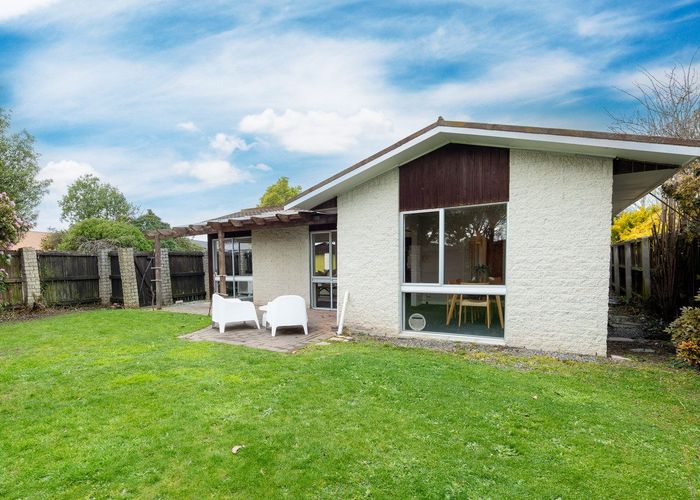  at 18 Mendip Place, Casebrook, Christchurch City, Canterbury
