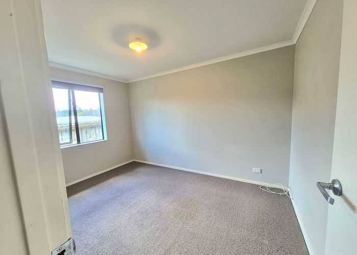  at Henderson, Waitakere City, Auckland