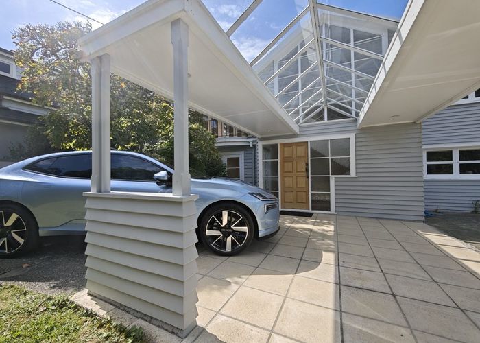  at 5 Kowhai Street, Takapuna, North Shore City, Auckland