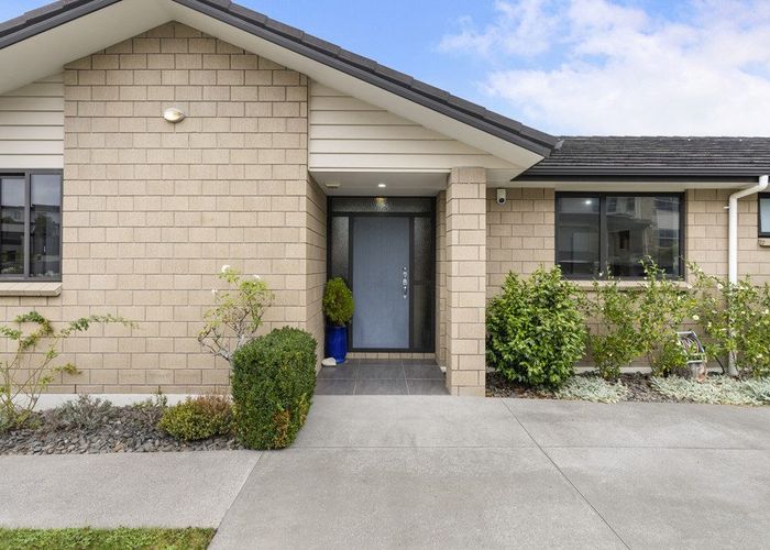  at 12 Saint Maroun Rise, The Gardens, Manukau City, Auckland