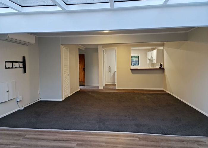  at 140L Ireland Road, Mount Wellington, Auckland