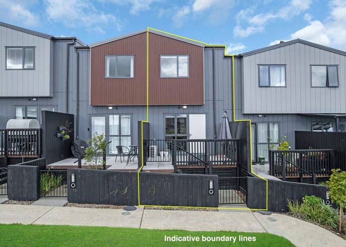  at 38 Salvia Lane, Flat Bush, Manukau City, Auckland