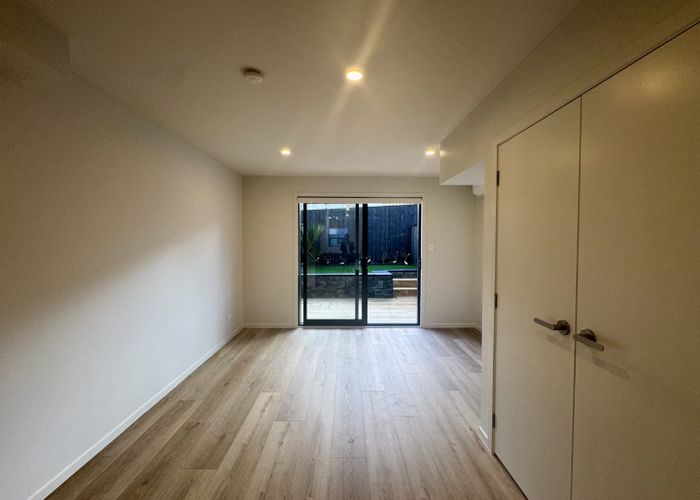  at 1/506 Glenfield Road, Bayview, North Shore City, Auckland