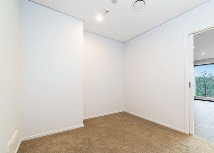 at 304/3 Kaipiho Lane, Albany, North Shore City, Auckland