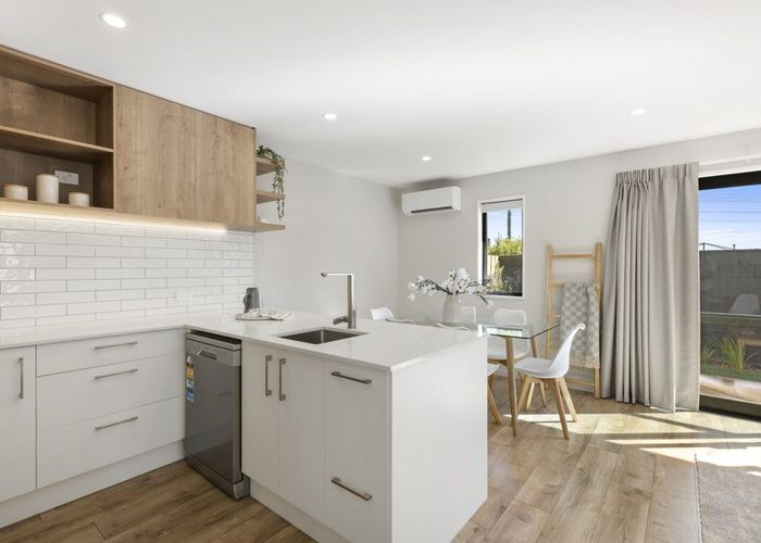  at 2/16 Mountfort Street, Spreydon, Christchurch City, Canterbury